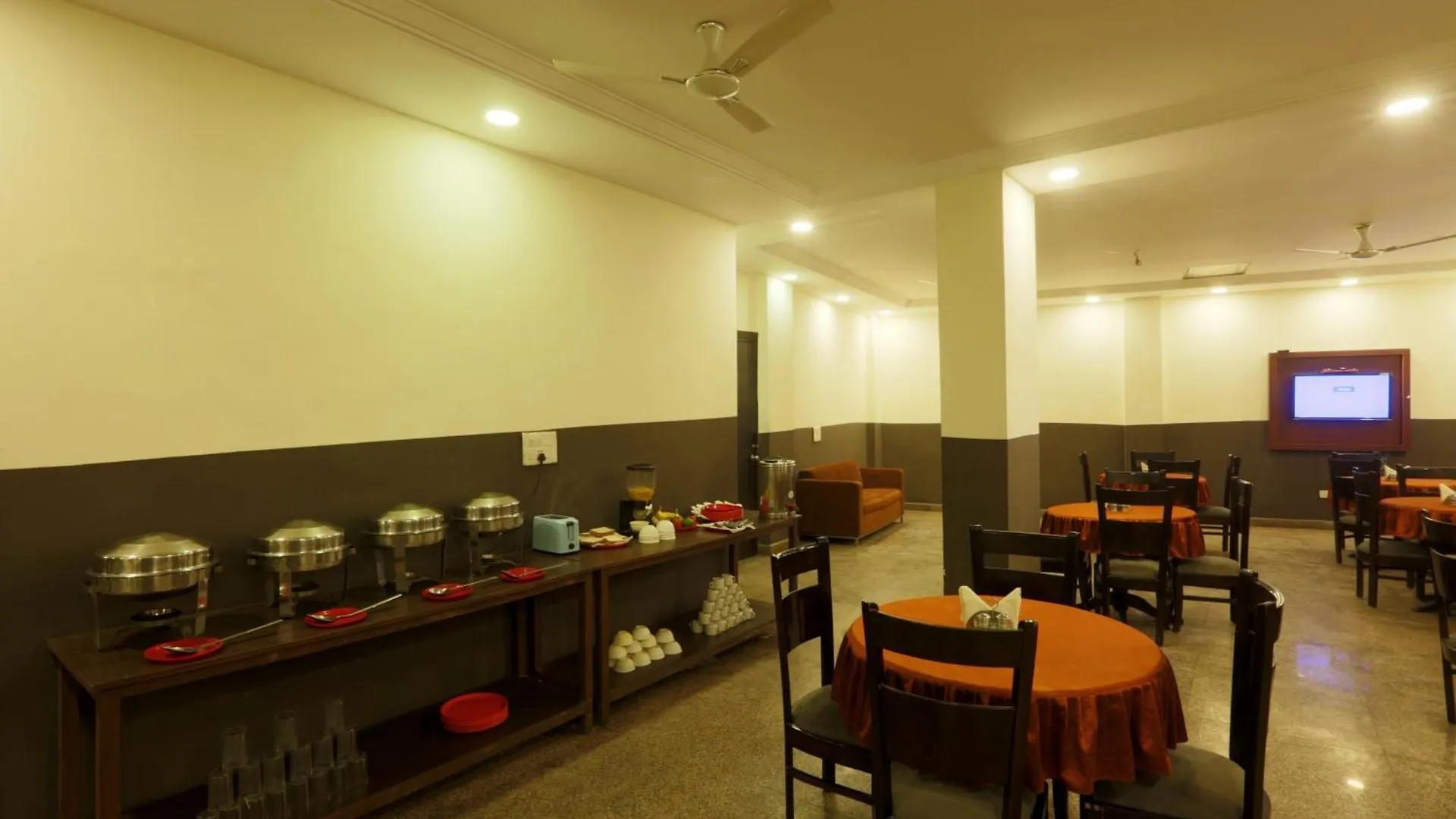 Skv Bed & Breakfast New Delhi 0*,