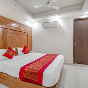 3* Bed & Breakfast Airport Mayank Residency
